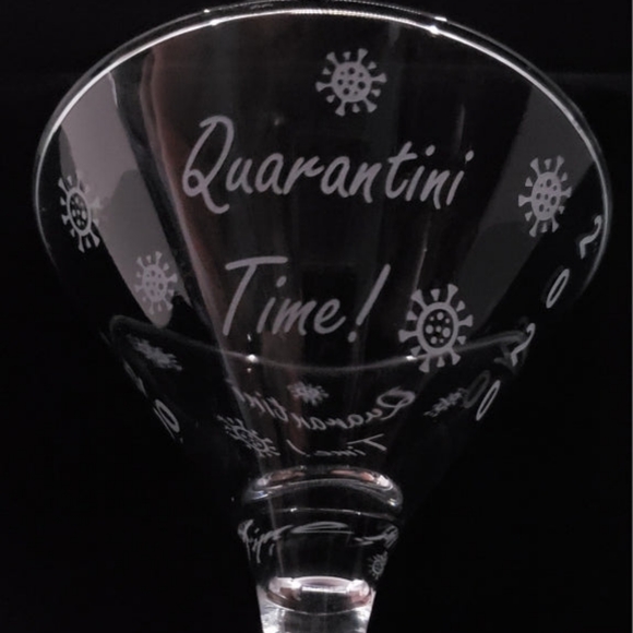 MARY DANKO WILLIAMS CUSTOM MARTINI GLASS QUARANTINE TIME I SURVIVED COVID-19 - Picture 2 of 8